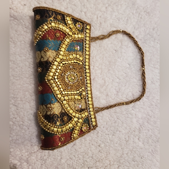 Handbags - embroidered beaded handbag.  used in very good condition